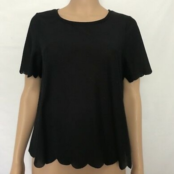 Top Shop Women's Scalloped short sleeved T-shirt - Picture 2 of 5